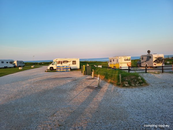 Ardmore Seaview Motorhome Park — Photo 2