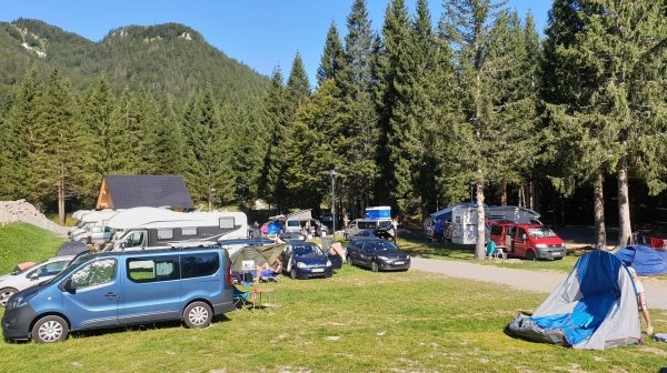 Soriska planina — Campingplatz in Železniki