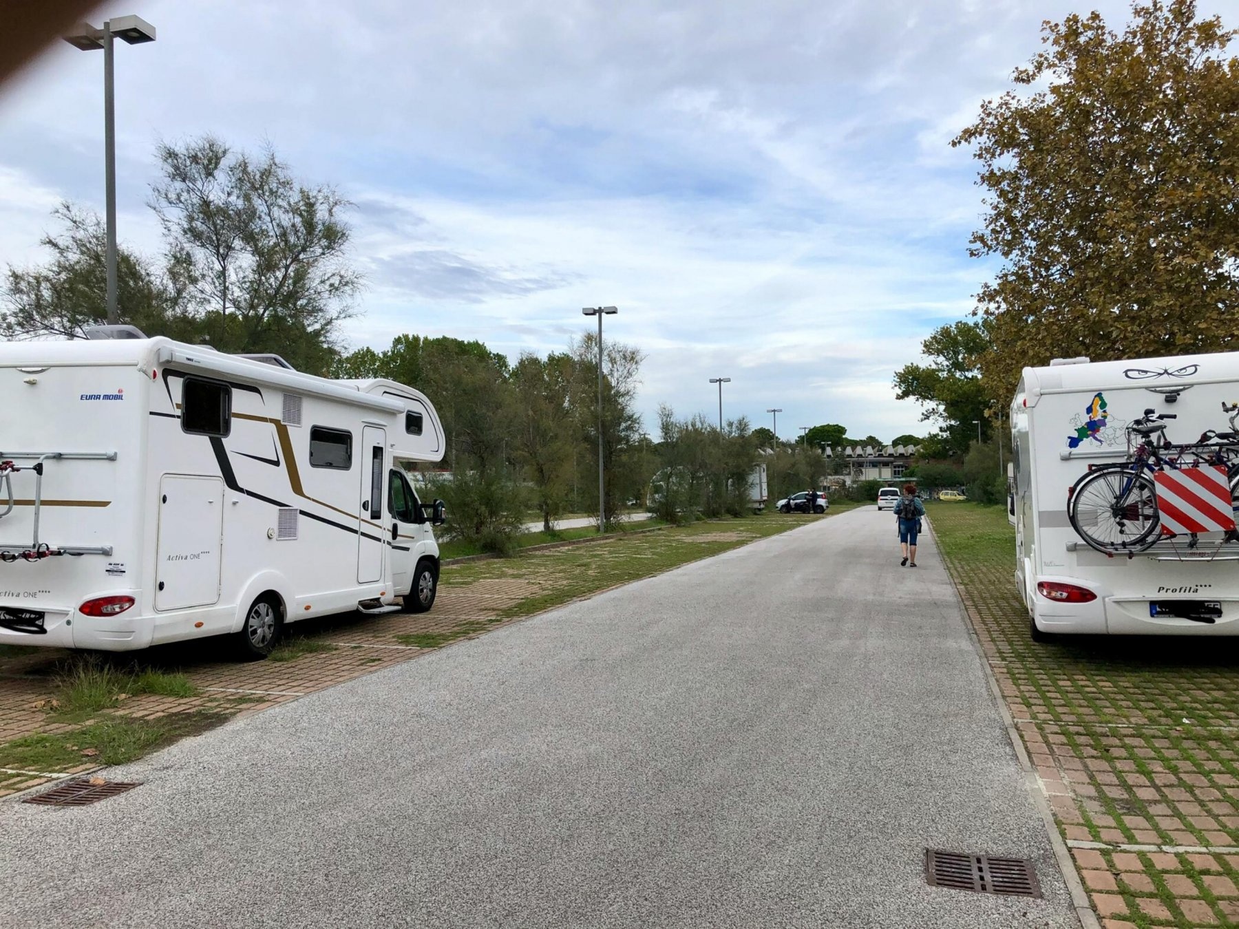 Parcheggio pubblico — Sp. parking dla kamperów in Viareggio