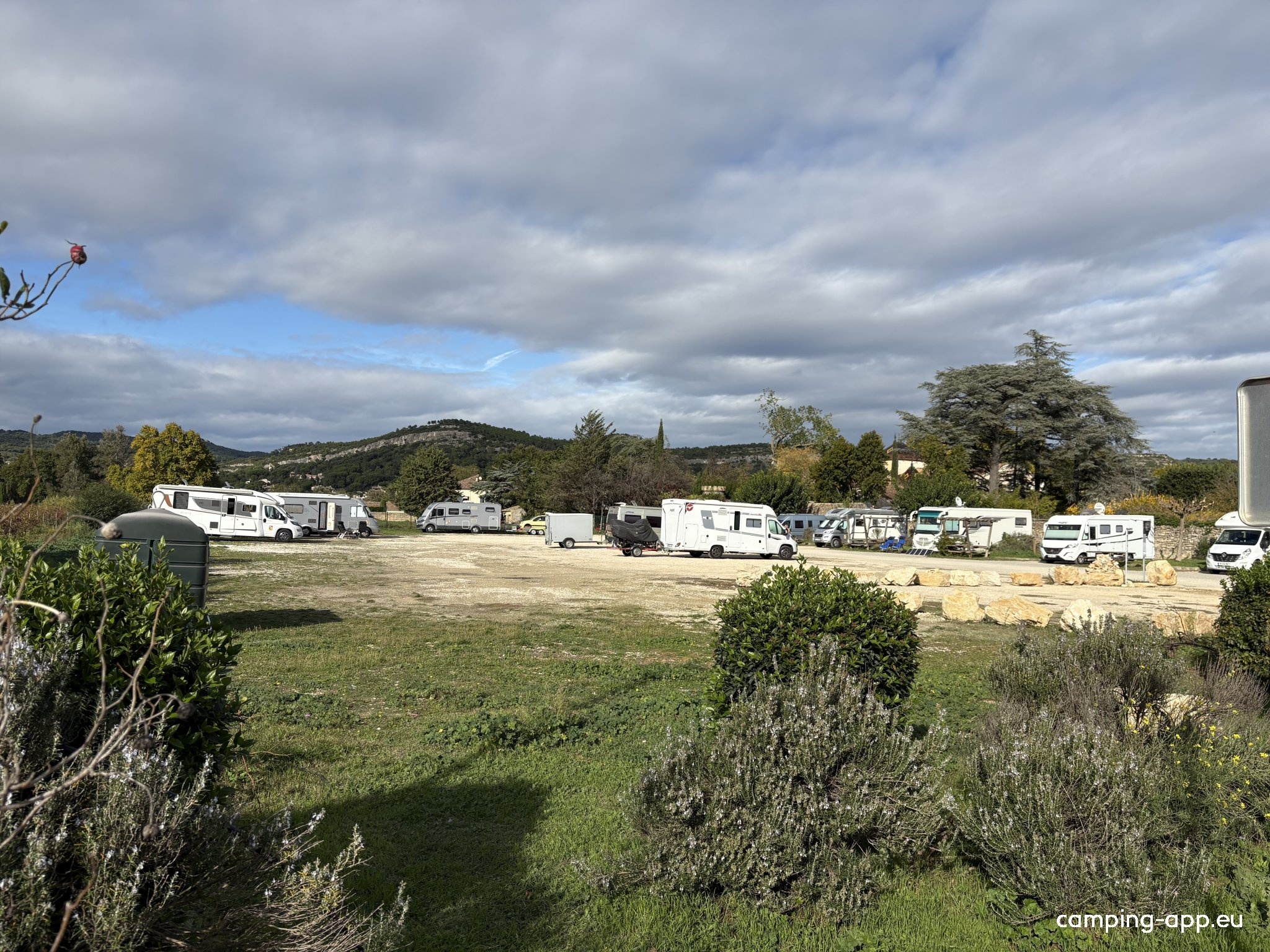 Parking de la Cave — Bobilplass in Chusclan