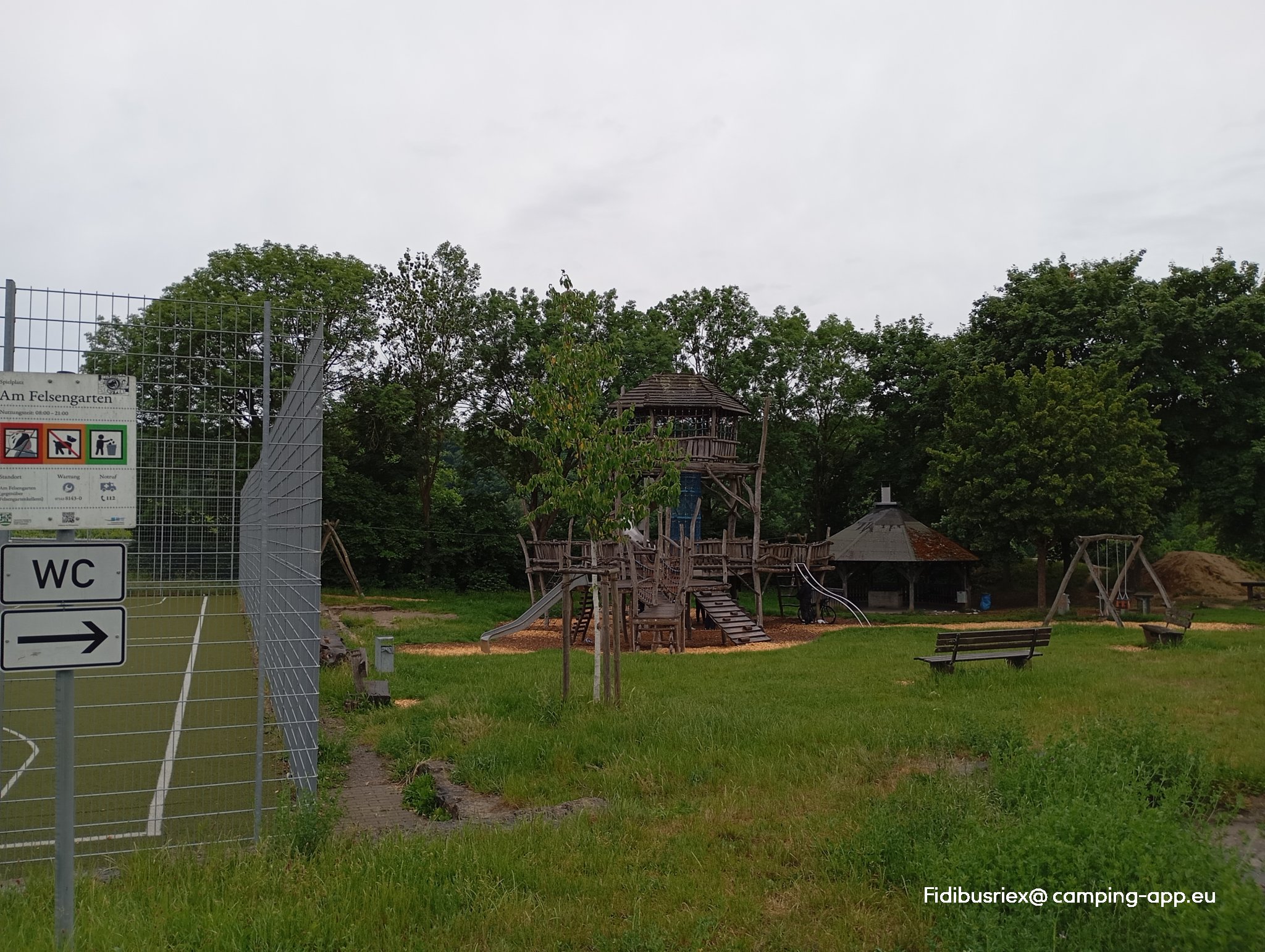 Stellplatz an der Felsengartenkellerei Hessigheim — Foto 5