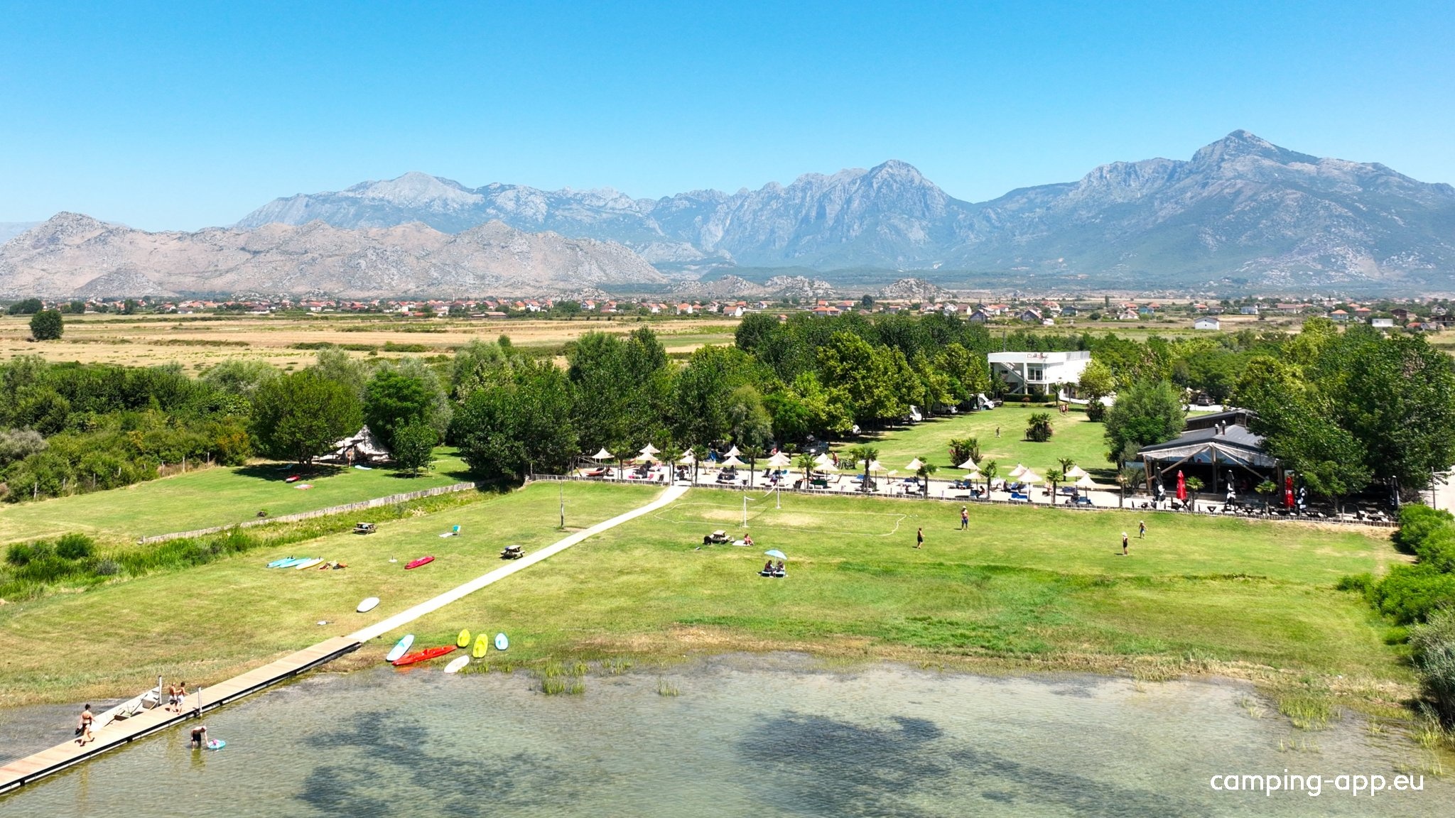 Lake Shkodra Resort — Campingplass in Grilë