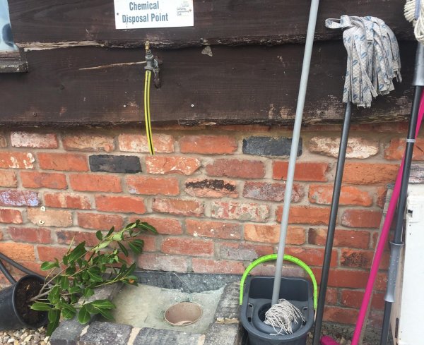 Gloucester Camping at Court Farm — Photo 5