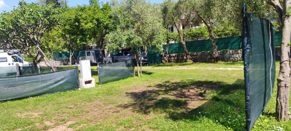 Auto Camp Naluka — Campingplads in Morinj