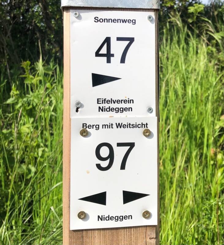 Garten-Camping Astrid Hurtz — Camperplaats in Nideggen 