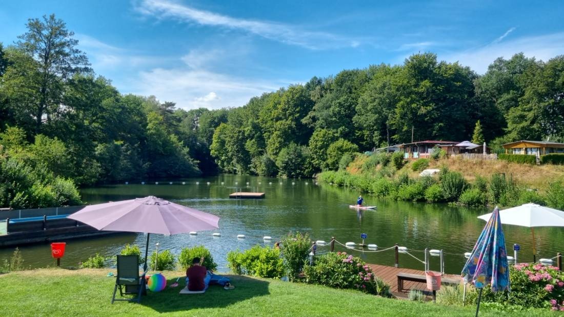 Blauer See — Aire camping car in Vettelschoß