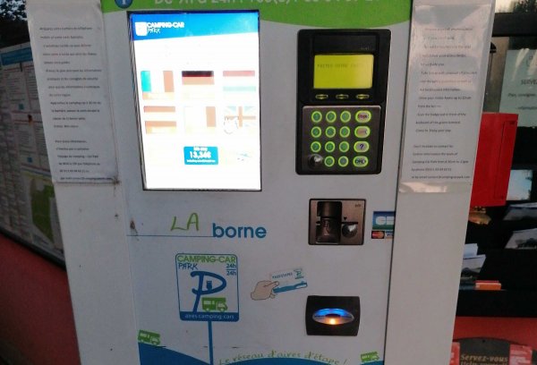 Beaujolais Camping Park — Photo 2