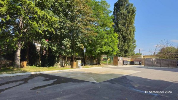 Aire de Camping-car Troyes La Champagne — Photo 2