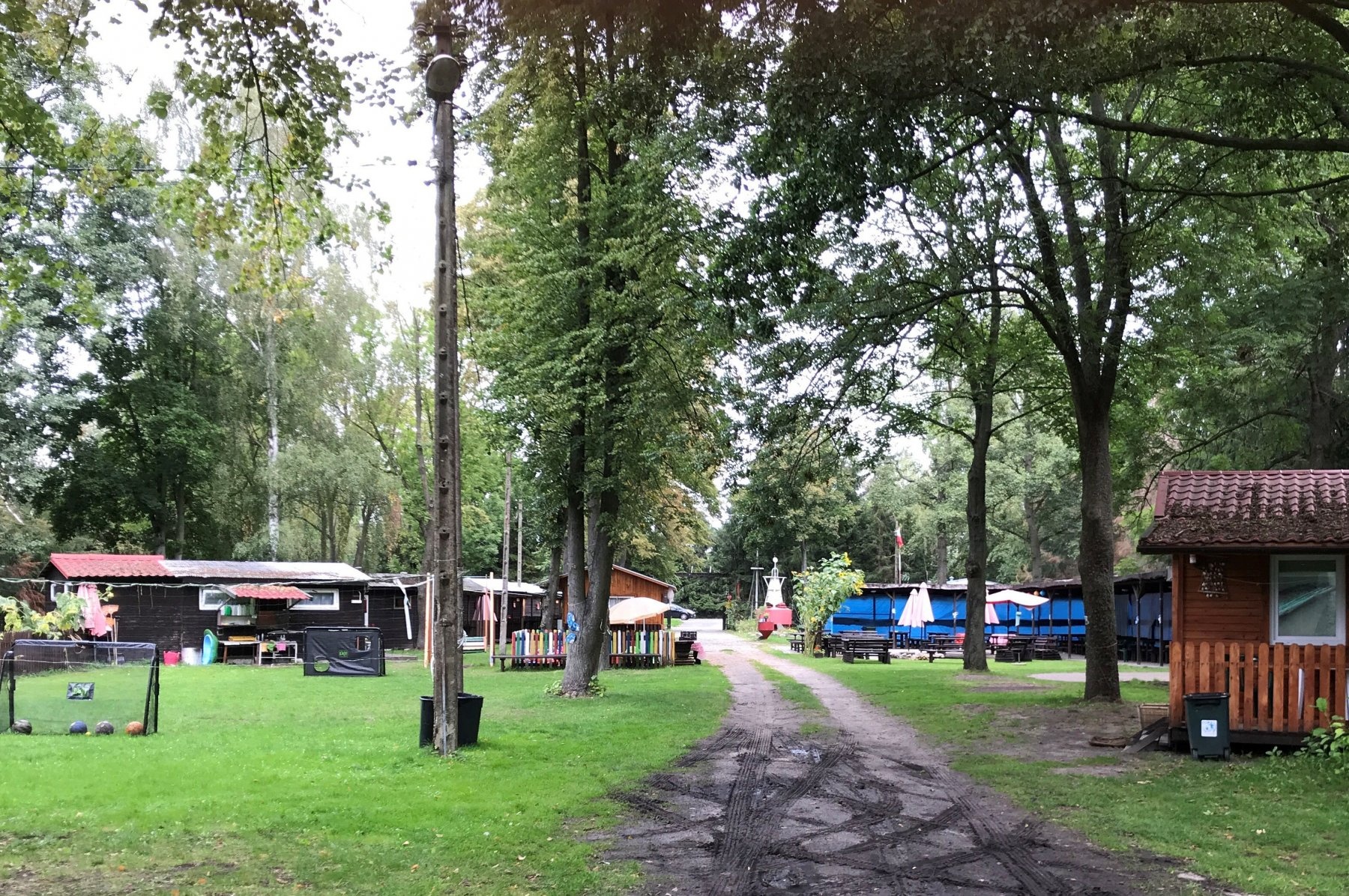 Camping Hania — Kamp yeri in Morzyczyn