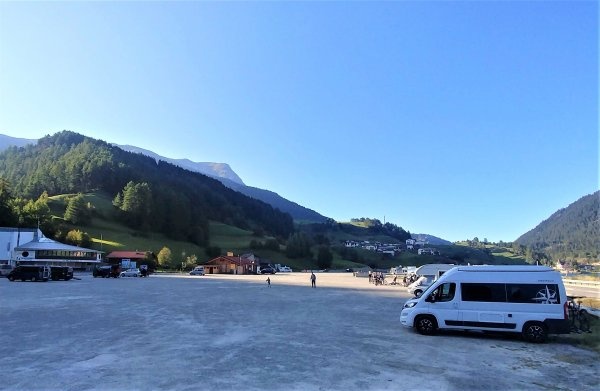 Area sosta Camper — Overnight-parking in Graun - Curon Venosta