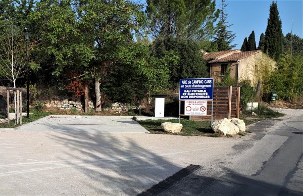 Stellplatz Mormoiron — Photo 2