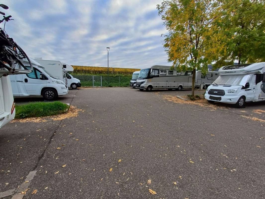 Stellplatz Eguisheim — Campervan Site in Eguisheim