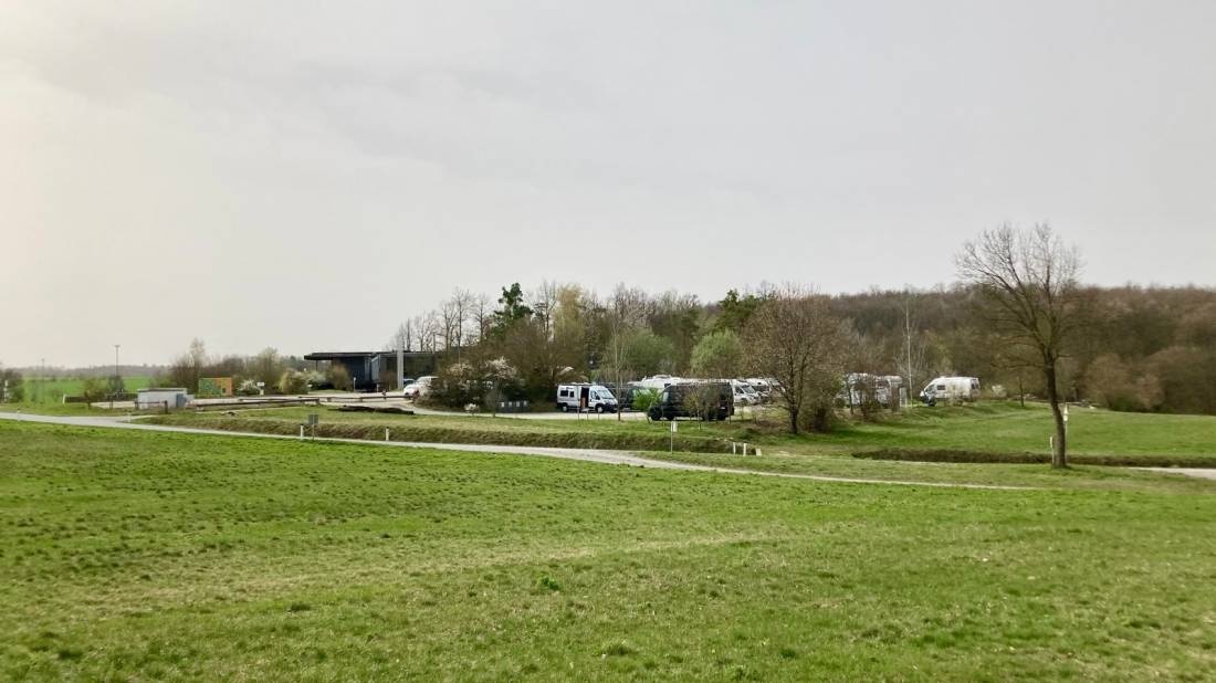 Wohnmobilstellplatz beim Nationalpark Thayatal — Bobilplass in Gemeinde Hardegg