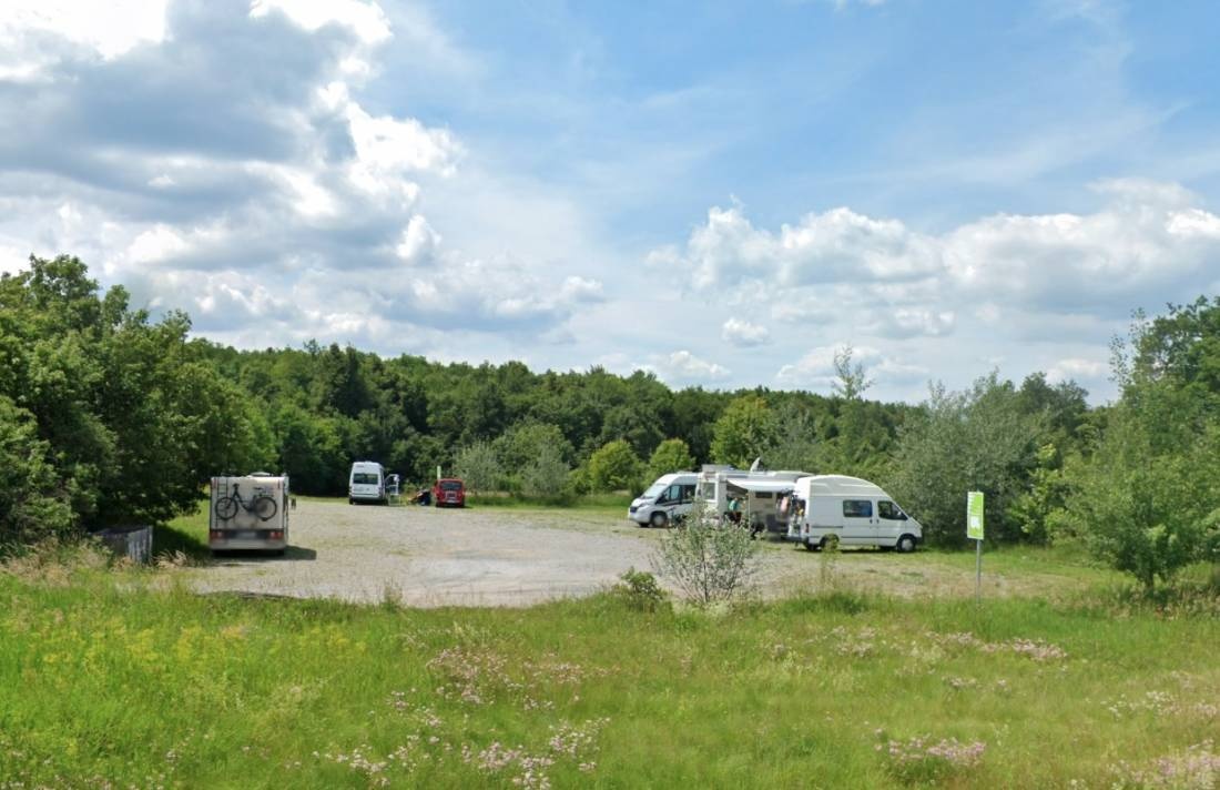 Wohnmobilstellplatz beim Nationalpark Thayatal — Stellplatz in Gemeinde Hardegg