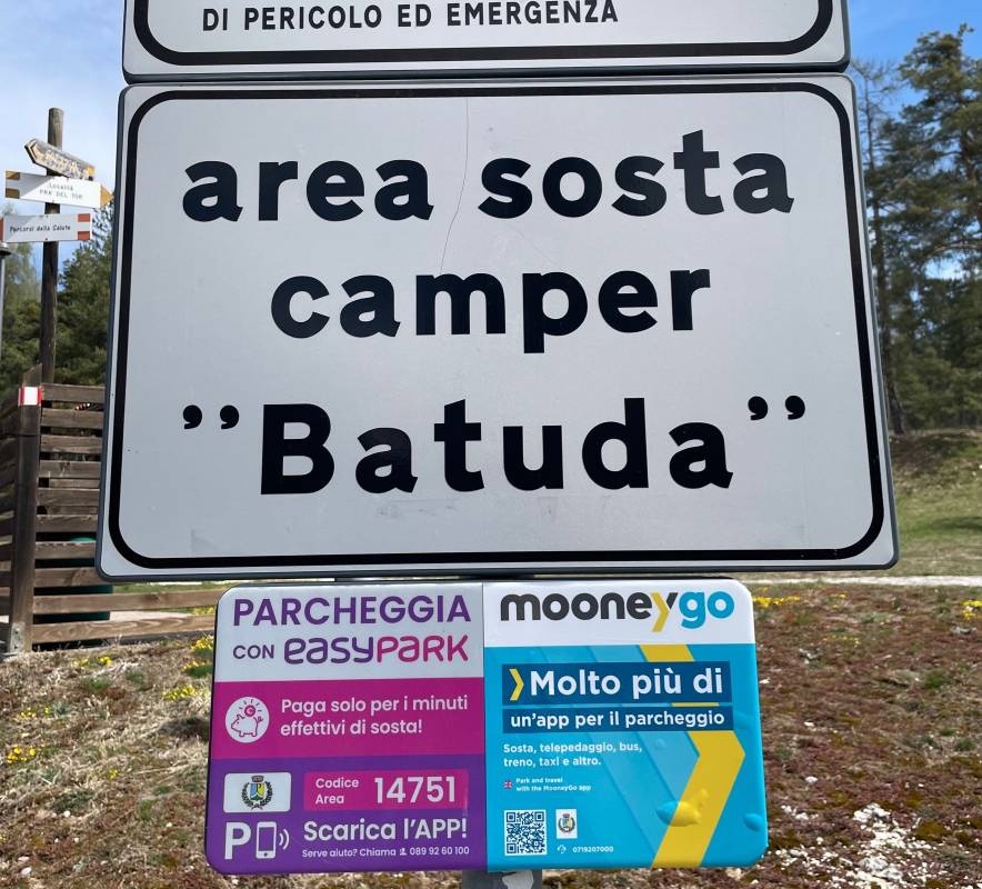 Area sosta camper La Batuda — Bobilplass in Tres