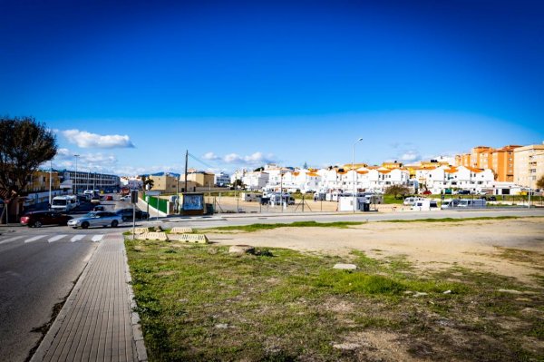 Área de Autocaravanas de Tarifa — Zdjęcie 3