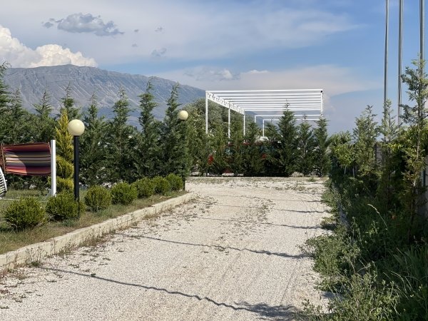 Camping Family Gjirokaster — Bobilplass in Antigonë