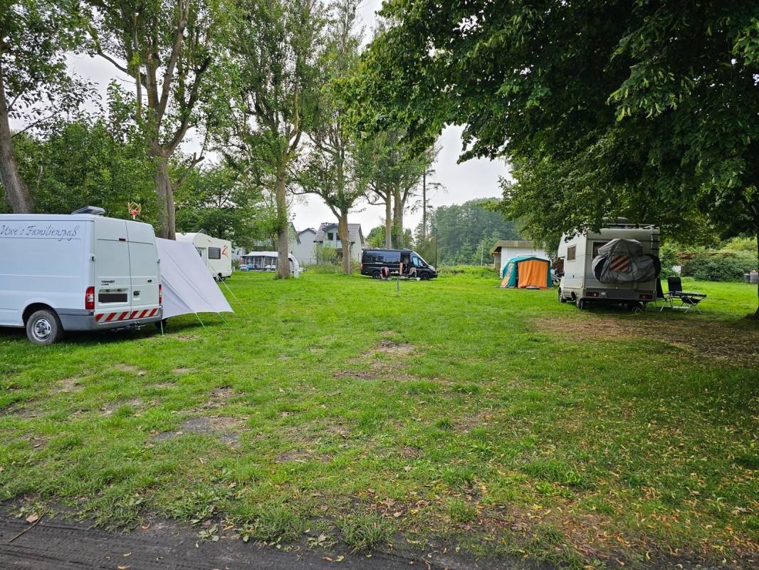 Camping Ara — Kemp in Mielenko