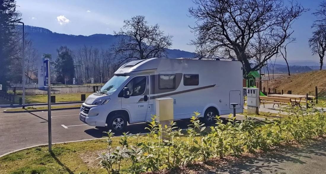 Stellplatz Prešernova — Ställplats in Brežice