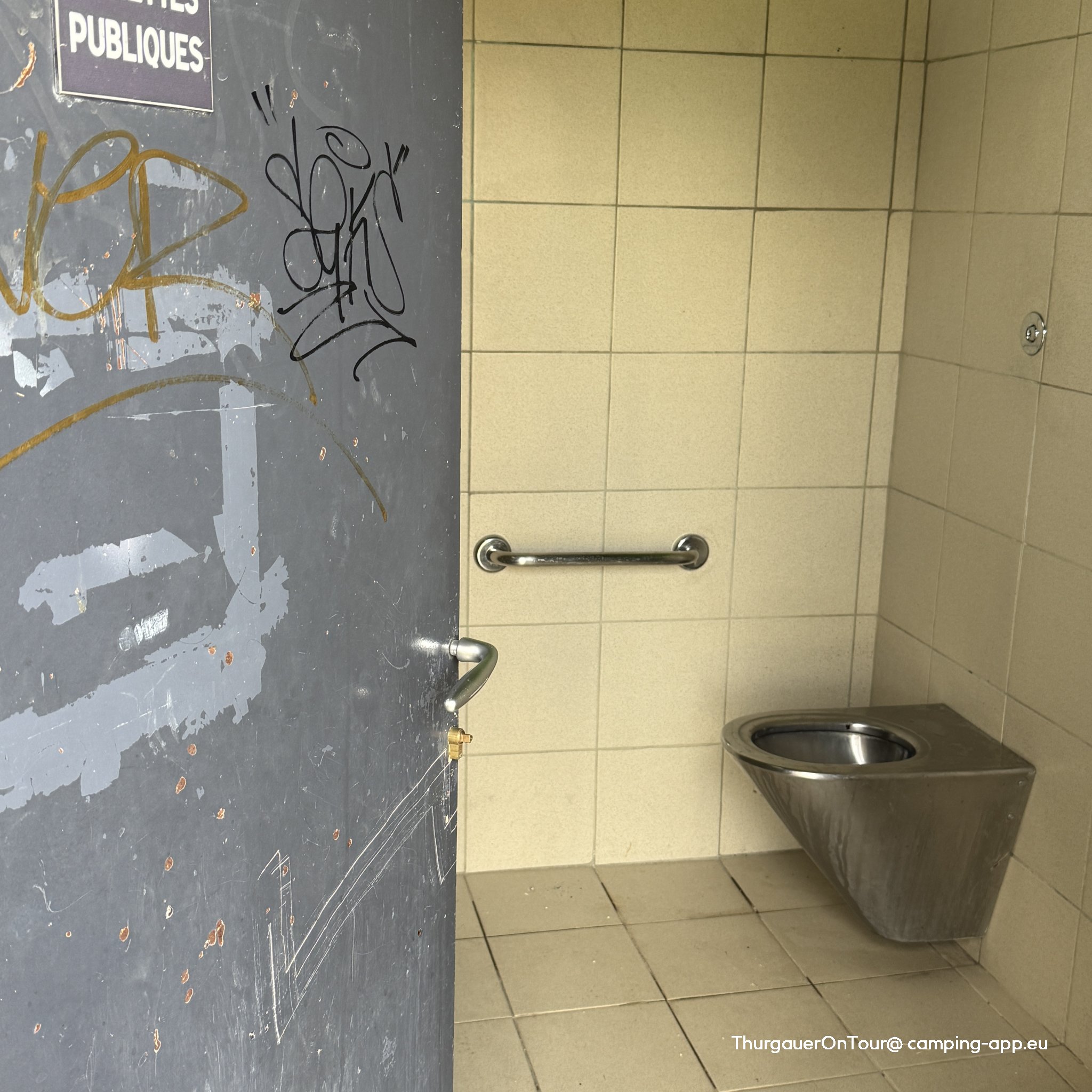 Aire de camping car Boulieu-lès-Annonay — Foto 3
