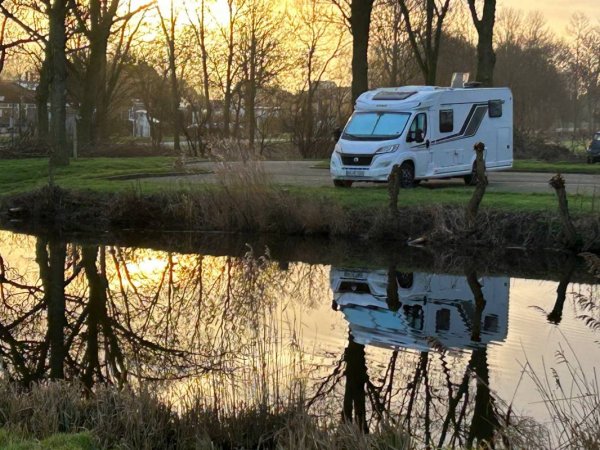 Camper-camping Molkwerum — Photo 4