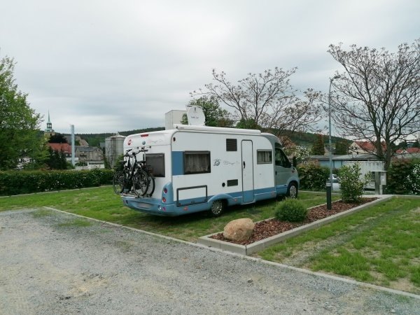 Stellplatz an der Schnapsbrennerei — Stellplatz in Wilthen