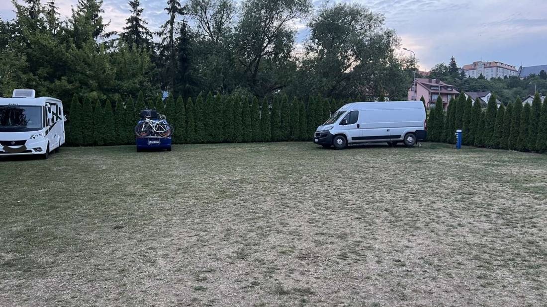 Camping am OSIR Nr. 122 — Sítio de acampamento in Łomża
