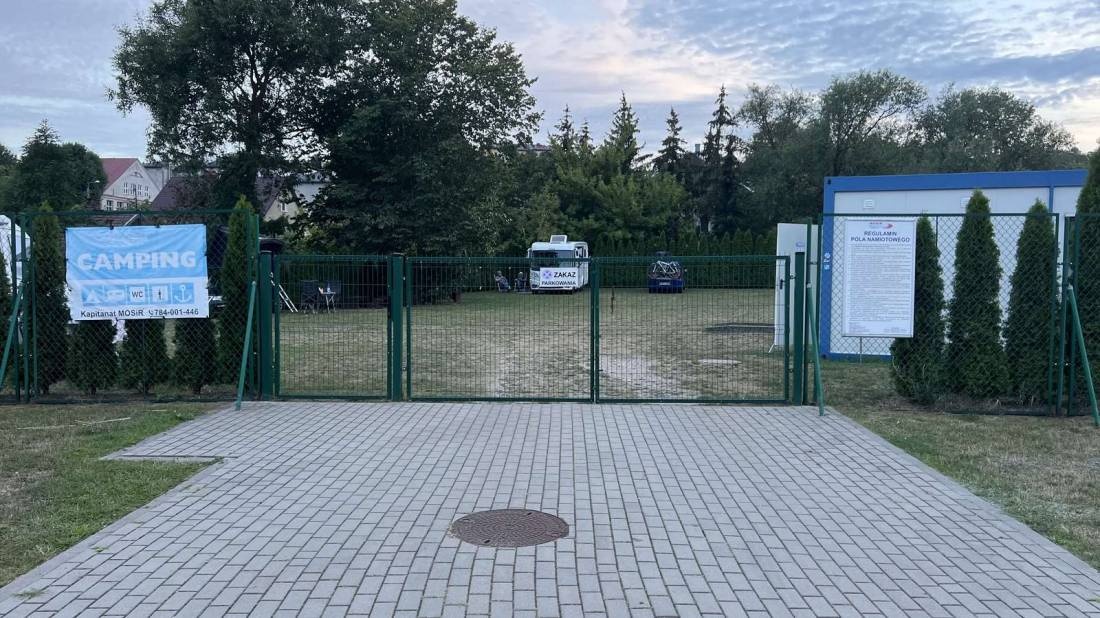 Camping am OSIR Nr. 122 — Kamp yeri in Łomża
