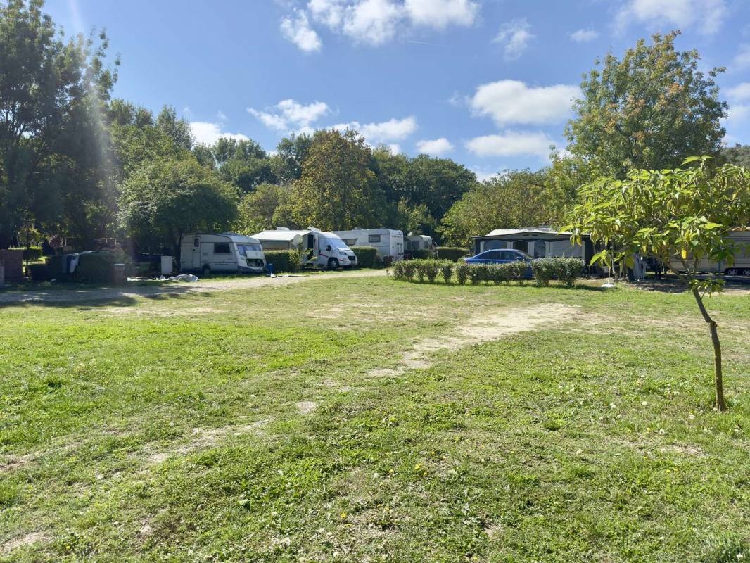Camping Zora — Area da campeggio in Obzor
