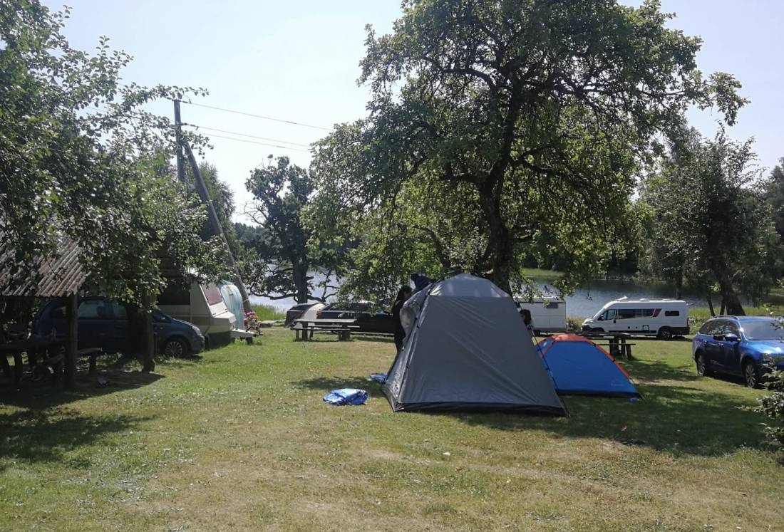 Laumių lankų sodyba — Campingplass in Laumalenkų