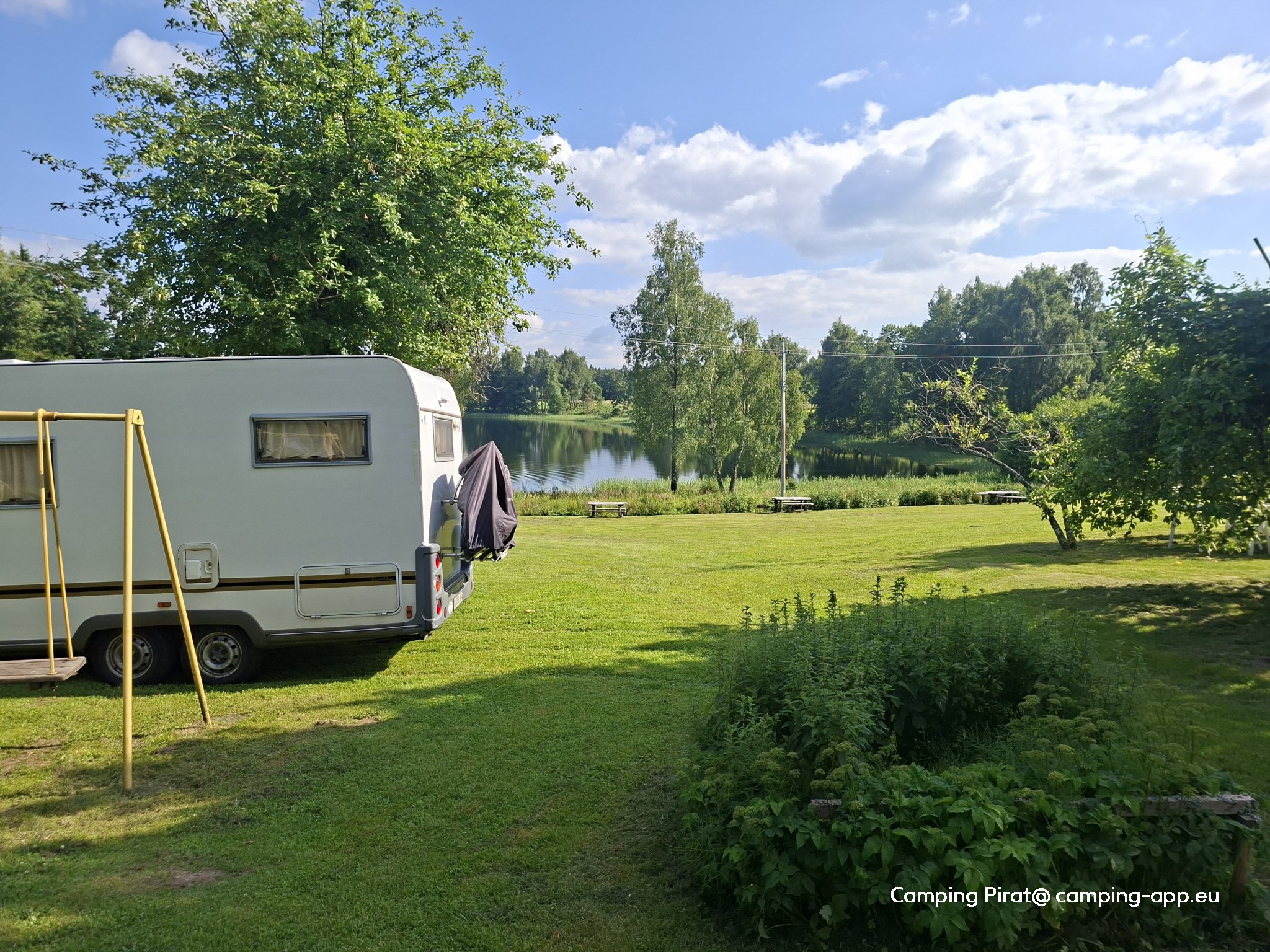 Laumių lankų sodyba — Foto 2