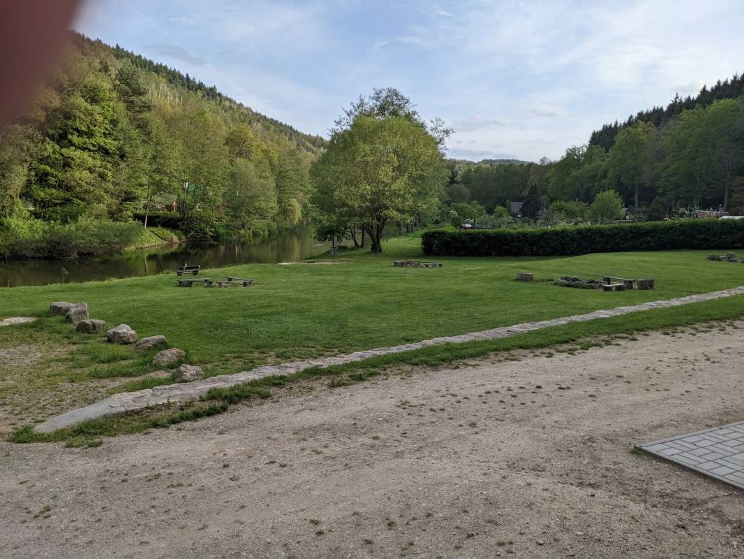 Vodácké tábořiště Loket — Campingplats in Loket
