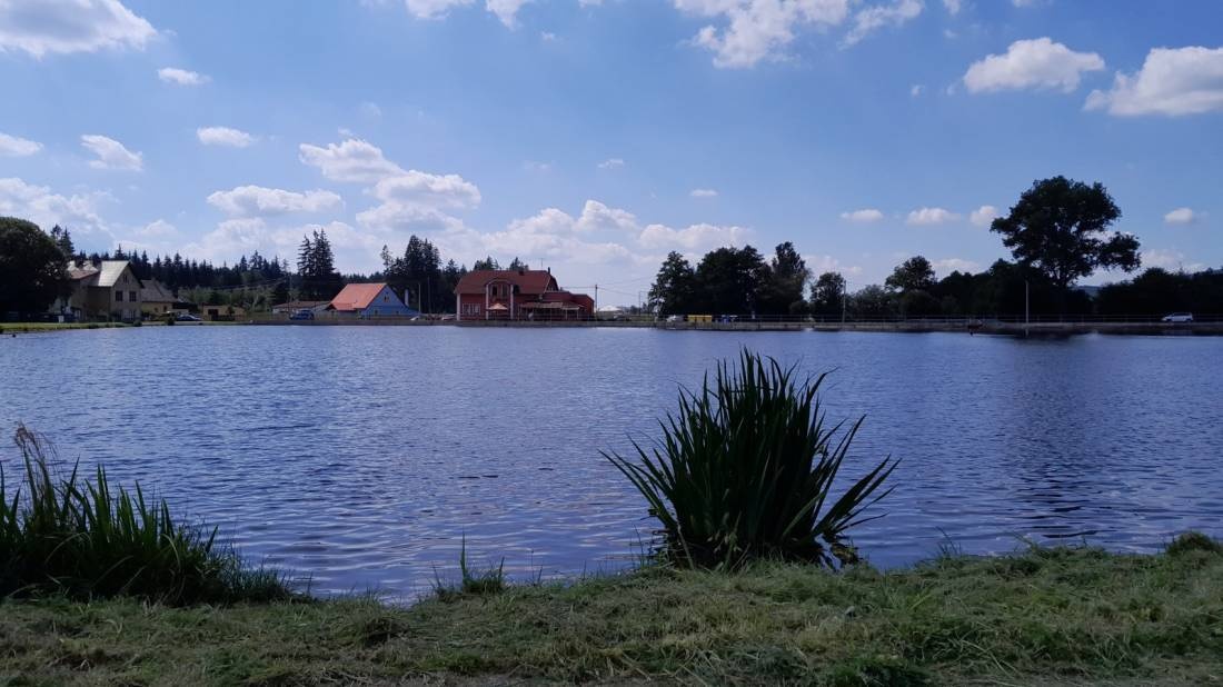 Kemp Na Tajchu — Campingplatz in Šindelová