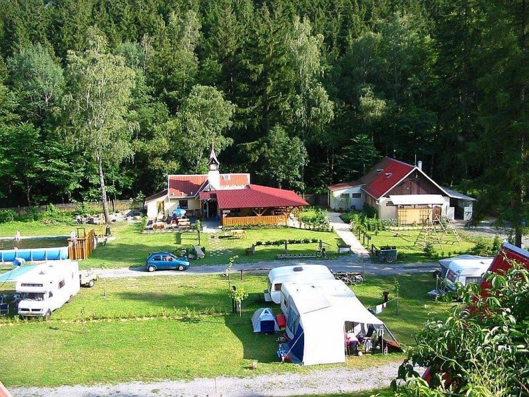 Camping Karolina — Camping Site in Planá u Mariánských Lázní