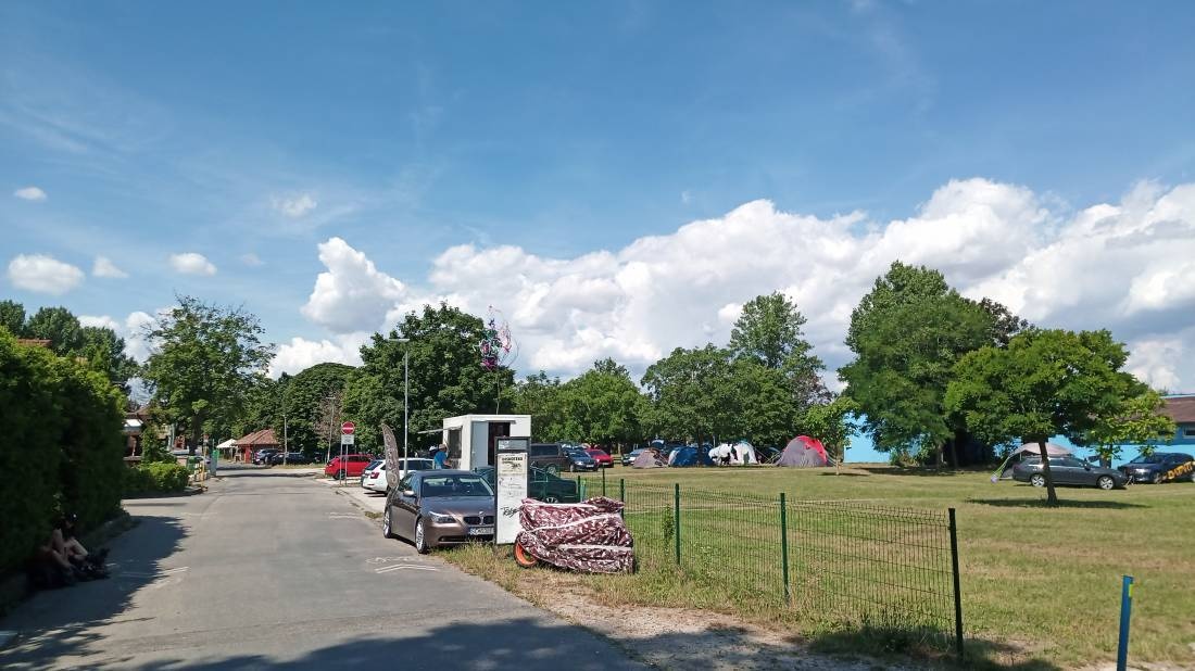 Autokemping Slnečné jazerá — Campingplatz in Senec
