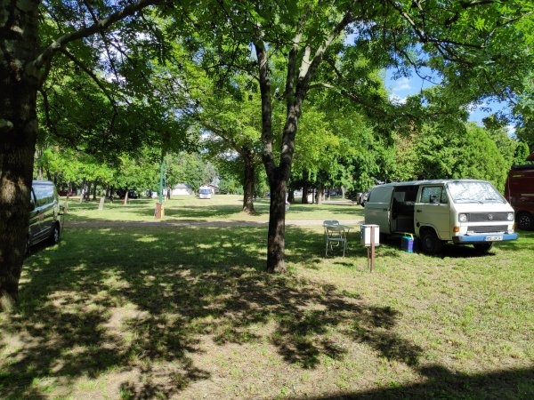 Camping Zlaté piesky — Campingplatz in Bratislava-Ružinov
