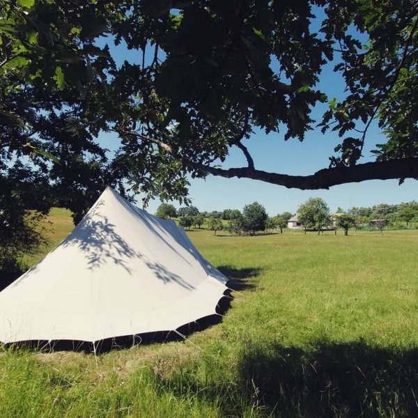 Camping & Glamping Slovakia — Area da campeggio in Čebovce