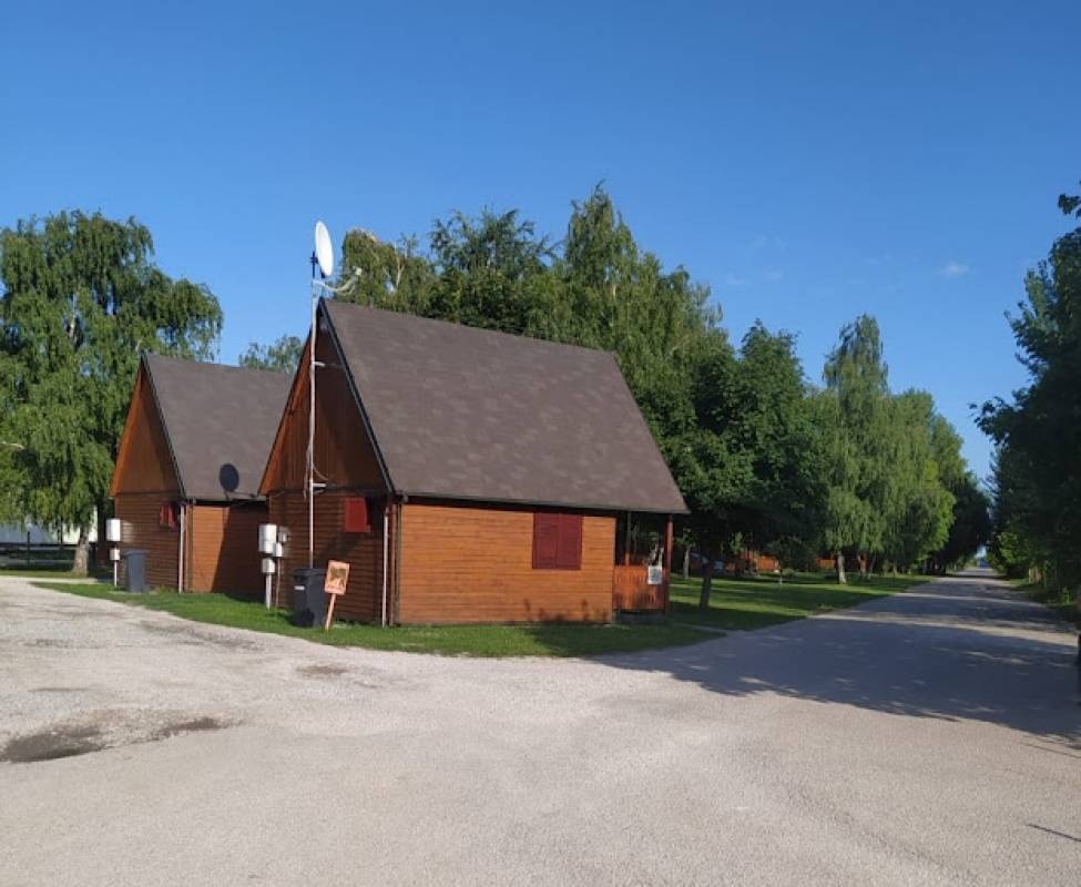 Retro Thermal Diakovce — Campingplatz in Diakovce