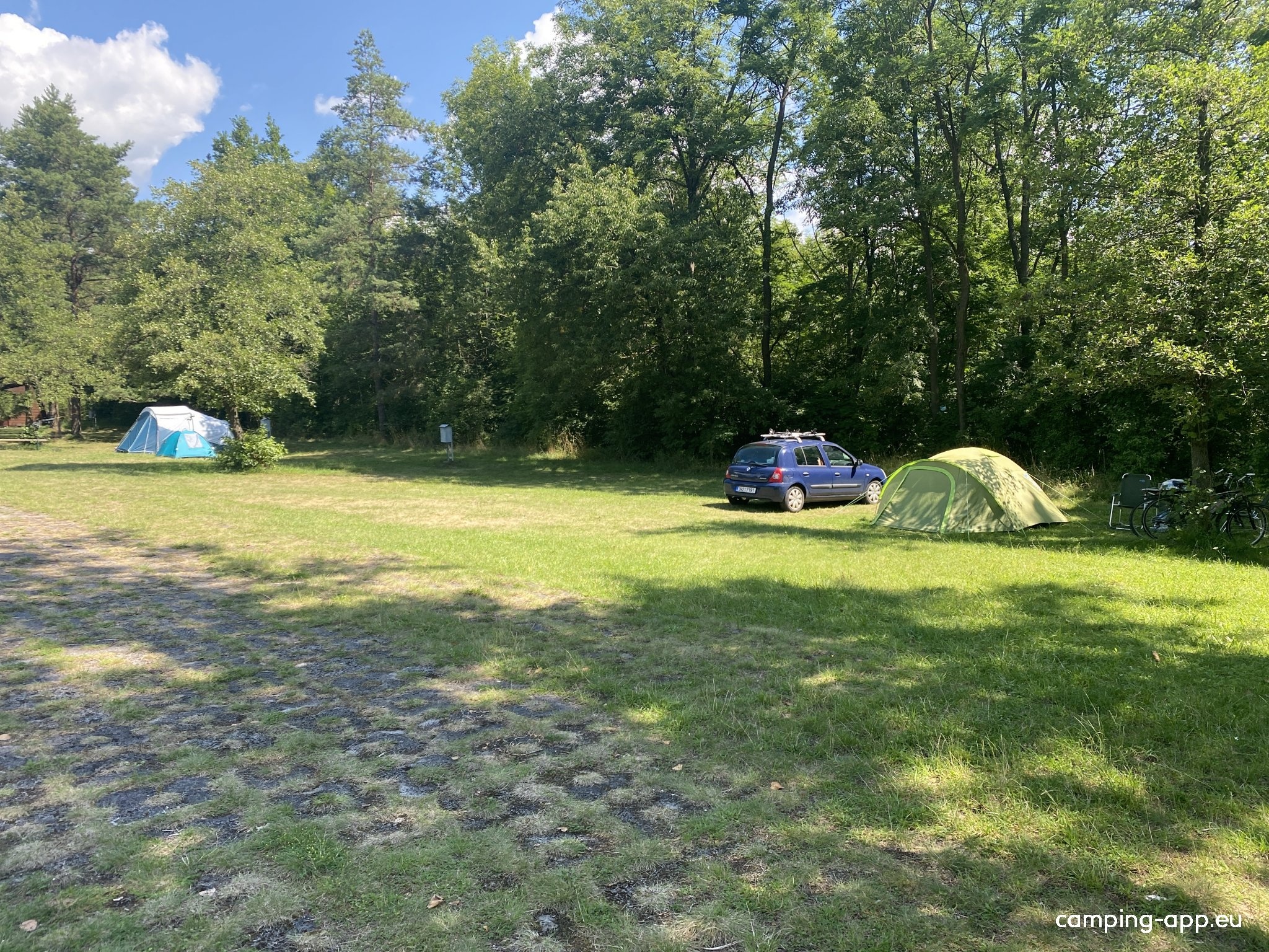 Autokemping Varín — Area da campeggio in Varín 