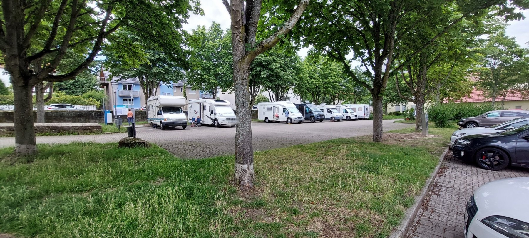 Stellplatz Bad Bergzabern — Bobilplass in Bad Bergzabern