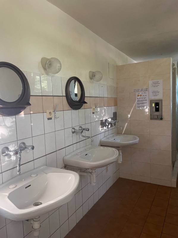 Autocamp Hájovna Kdyně — Sítio de acampamento in Kdyne