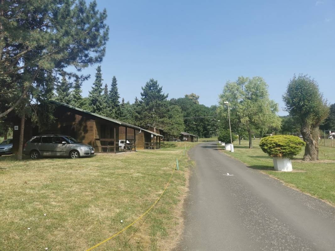 Autocamp Červený — Campingplass in Jirkov