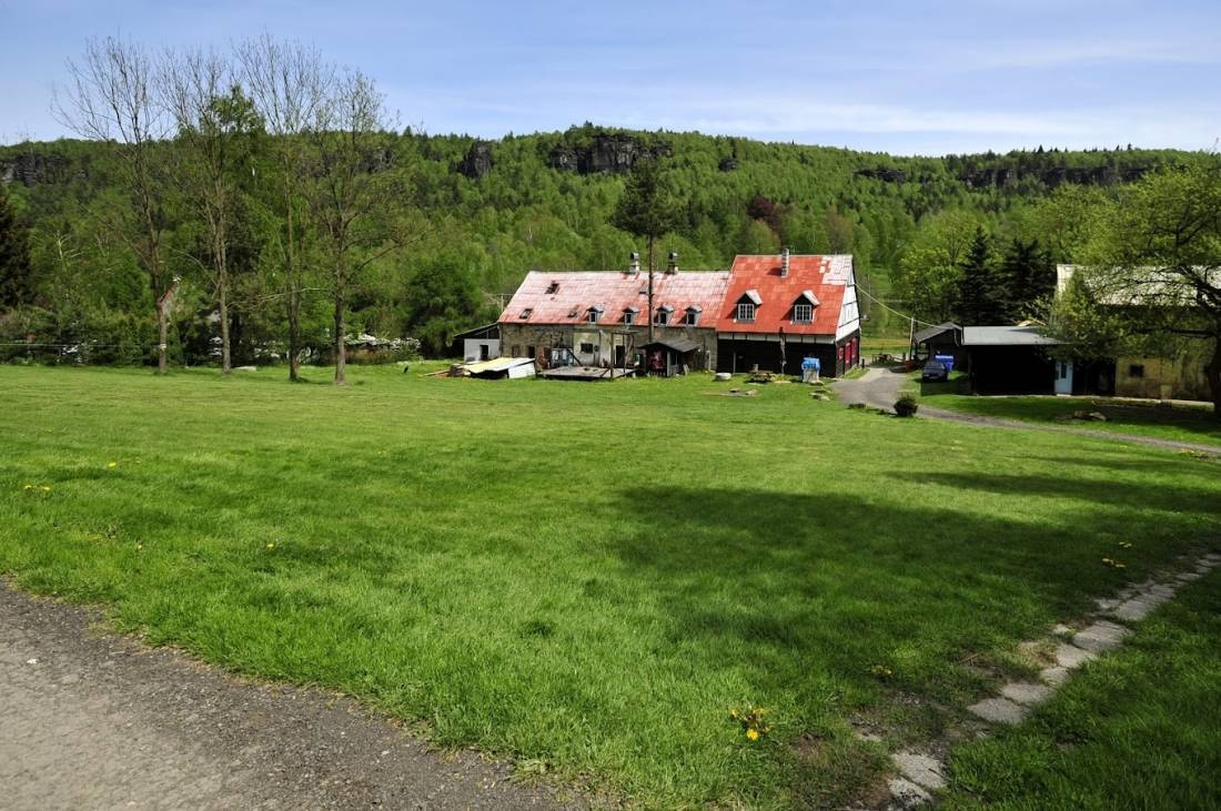 Autokemp pod Císařem — Campingplass in Tisá