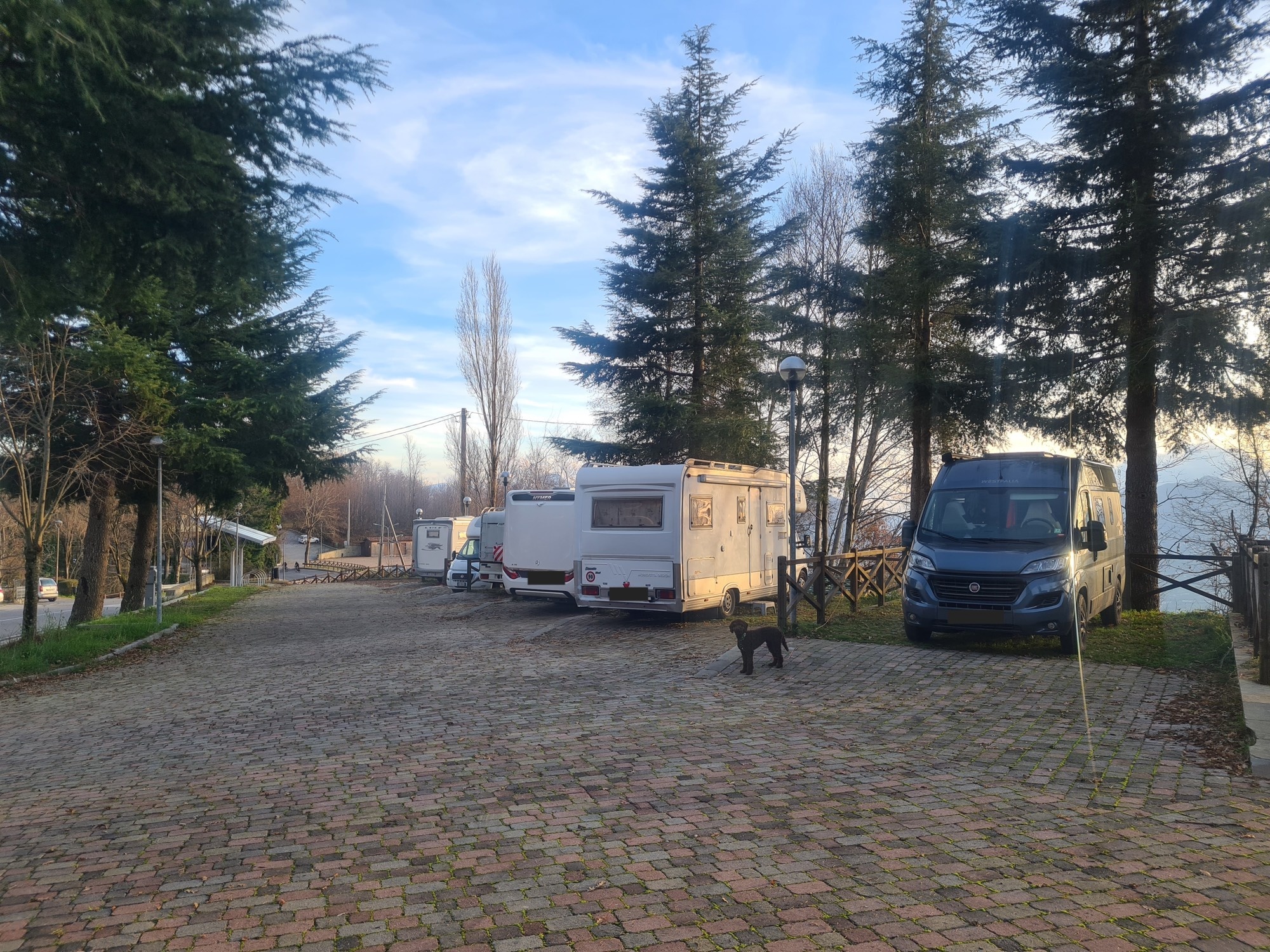 Area Sosta Nemoli — Sítio para autocaravanas in Nemoli
