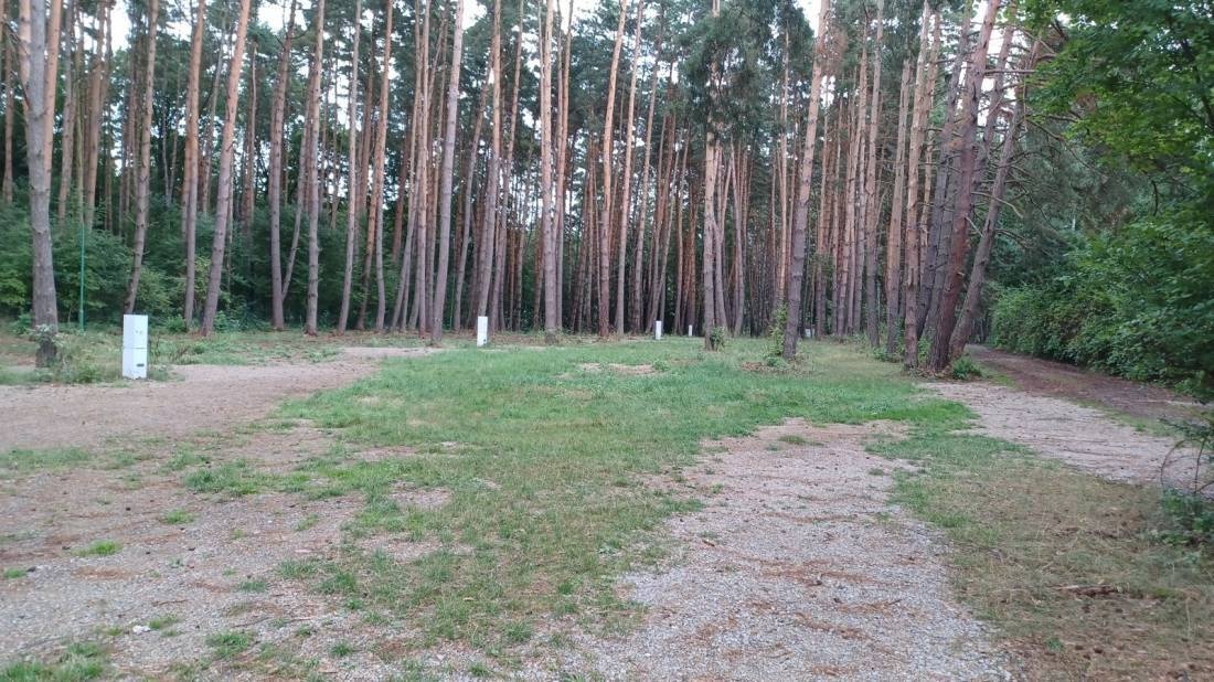 Autokempink Křivonoska — Camping in Hluboká nad Vltavou