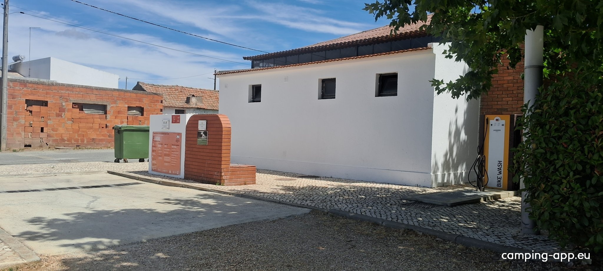 Stellplatz Lousal — Campervan Site in Lousal