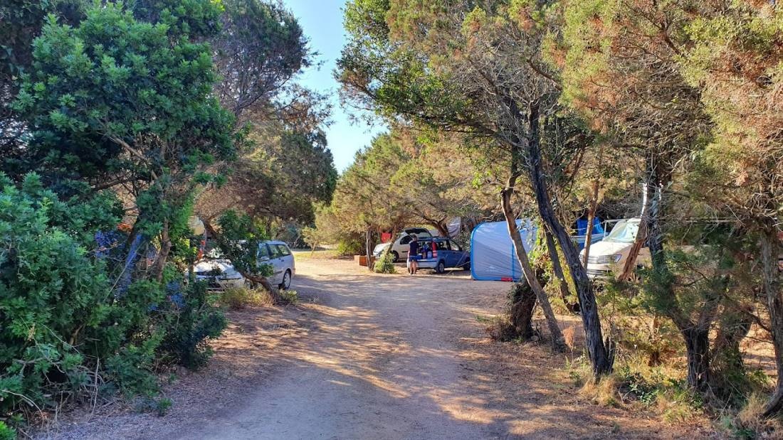Camping Baia Paradiso — Sítio de acampamento in Badesi
