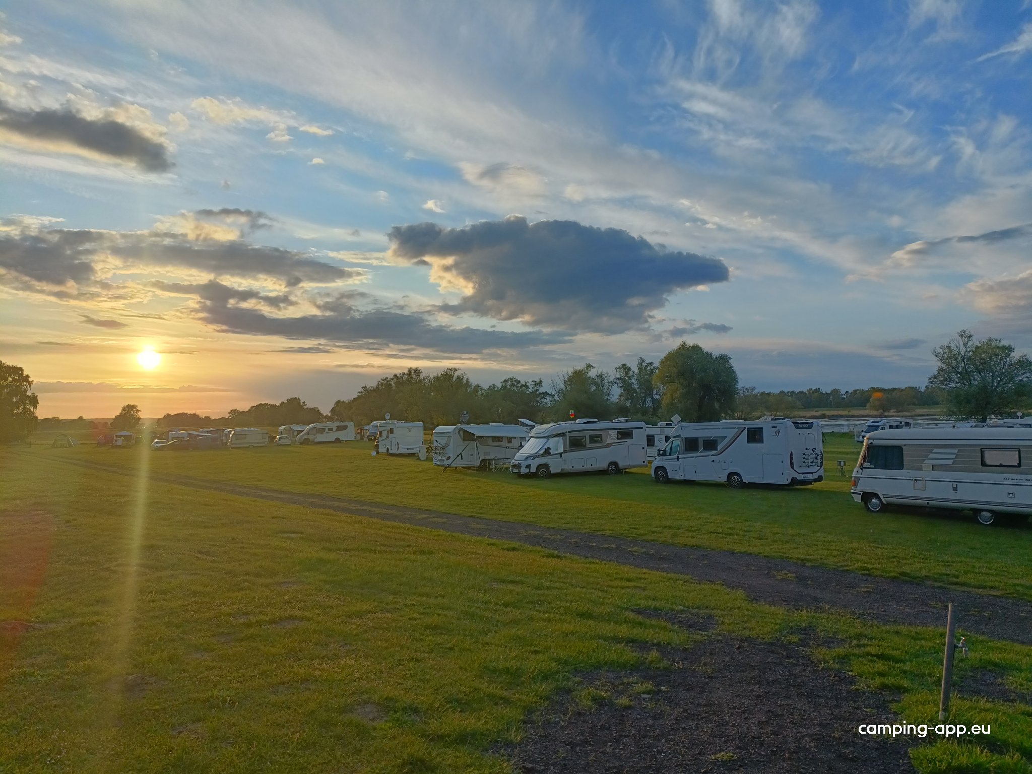 Campingplatz Elbufer — Місце для кемпінгу in Neu Darchau
