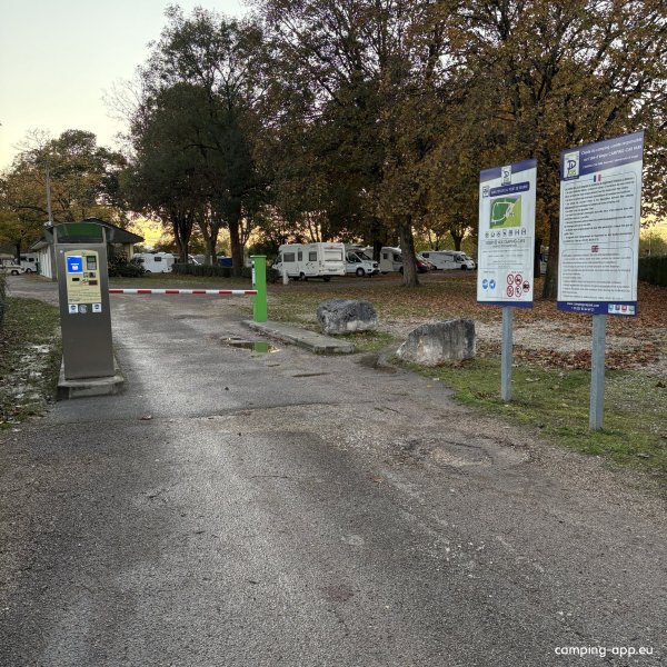 Campingcar Park — Photo 2