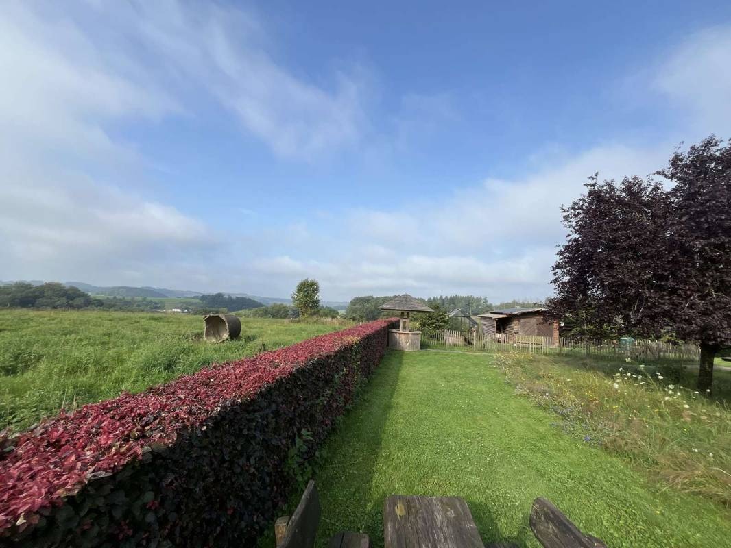Schmitzebrinks Womo-Stellplatz — Aire camping car in Kierspe